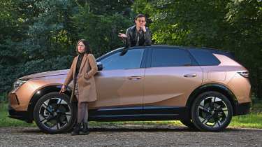 Long-term test Vauxhall Grandland Electric - side profile